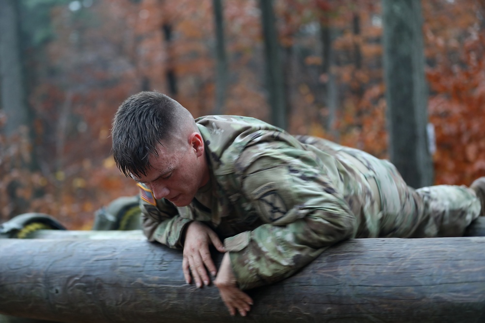 Mountain Sappers climb and weave at confidence course