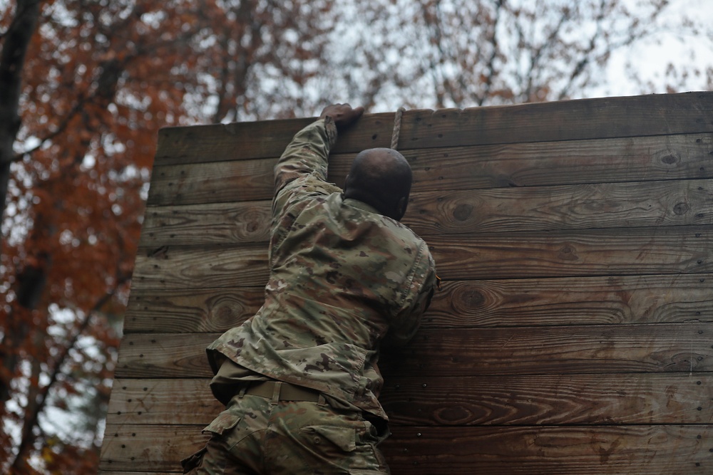 Mountain Sappers climb and weave at confidence course