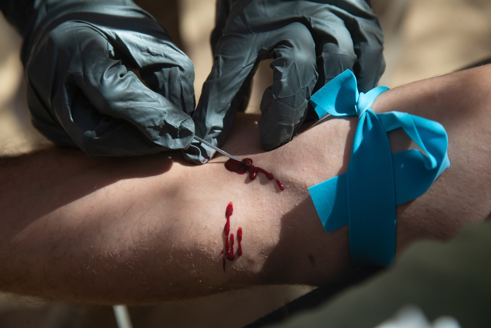 2d MARDIV conducts live whole-blood transfusion drill