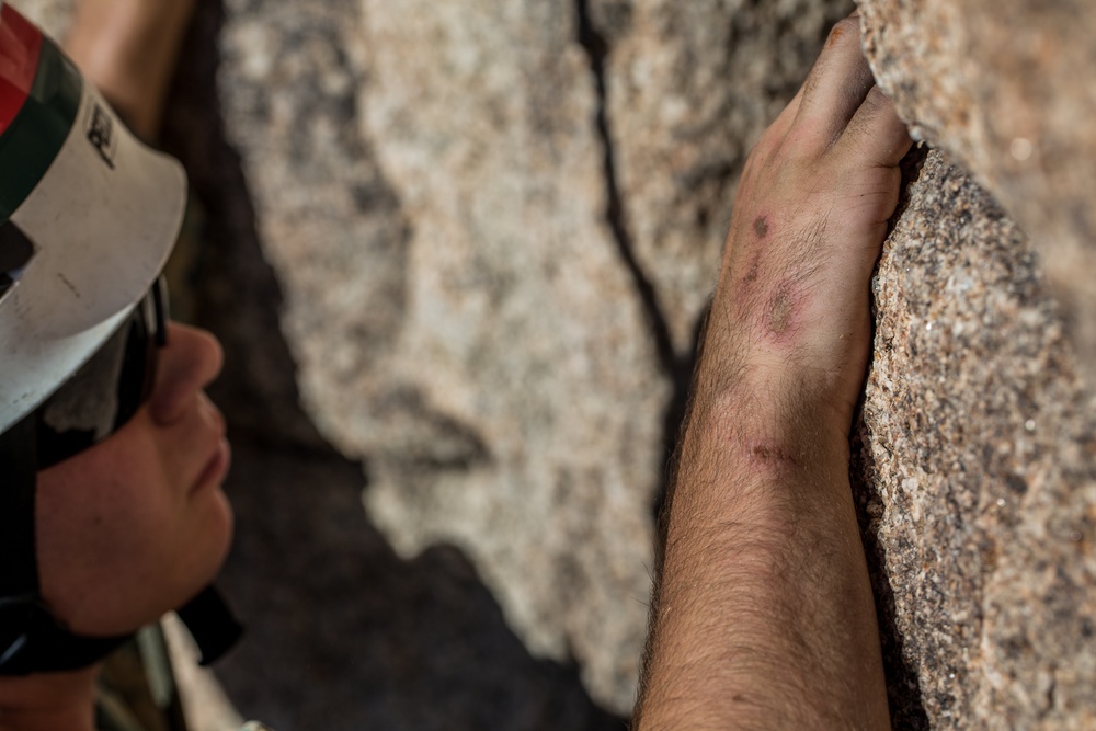 U.S. Marines with 2/4 complete Assault Climber's Course