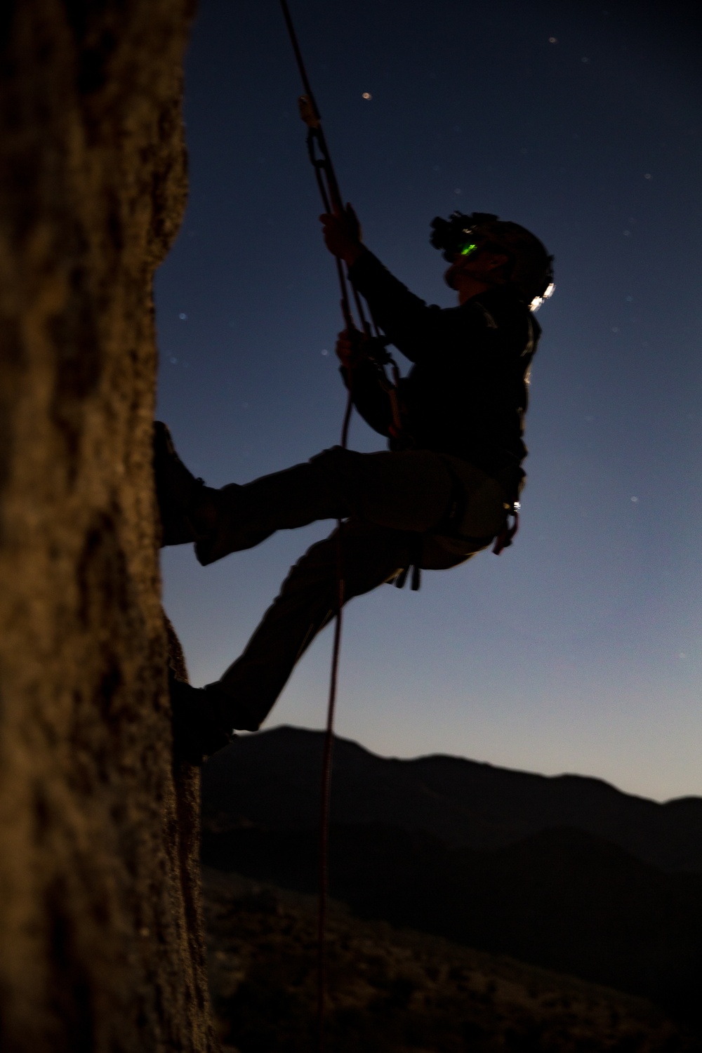 U.S. Marines with 2/4 complete Assault Climber's Course