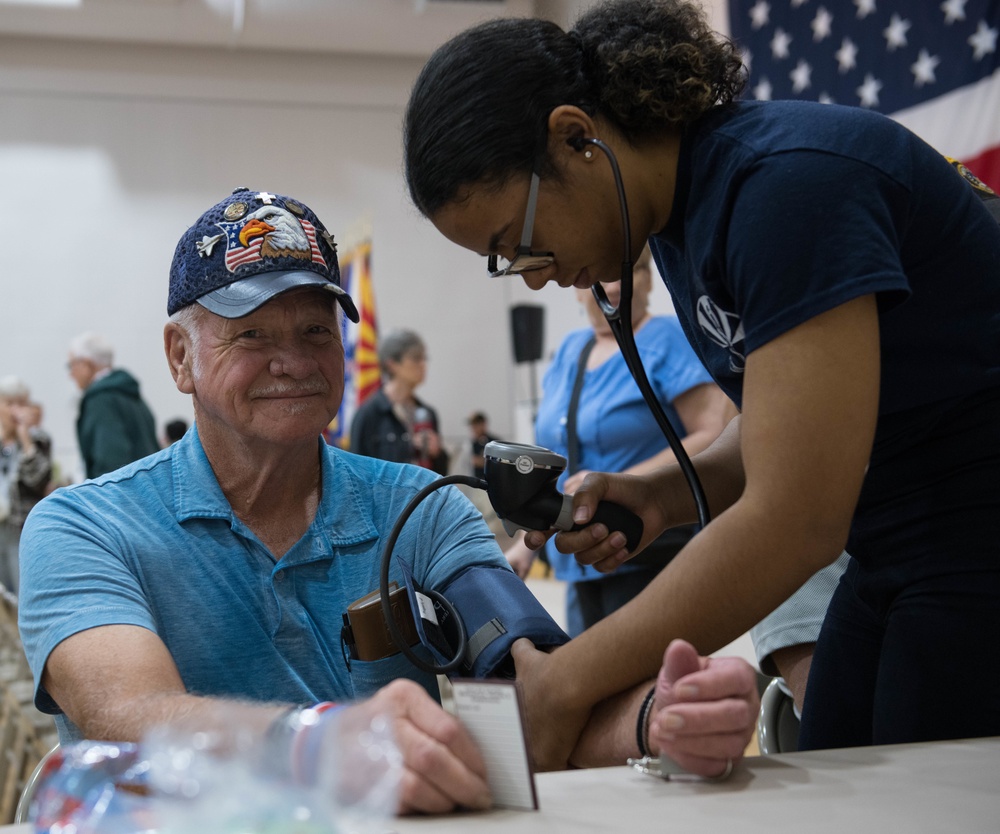 Luke hosts military retirees for day-long appreciation event