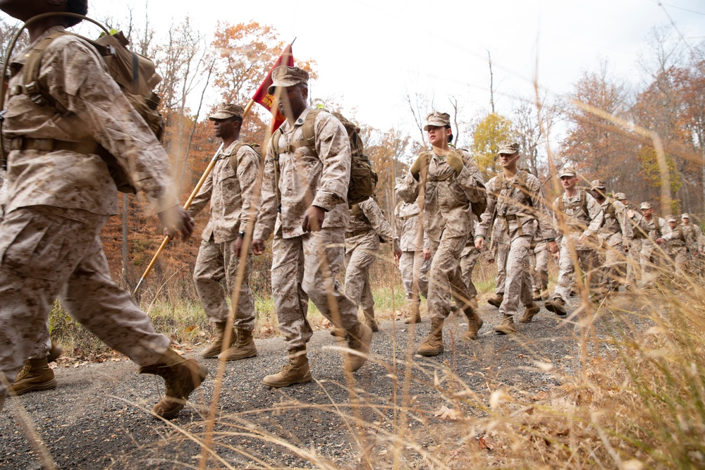 HEADQUARTERS AND SERVICE BATTALION HIKE