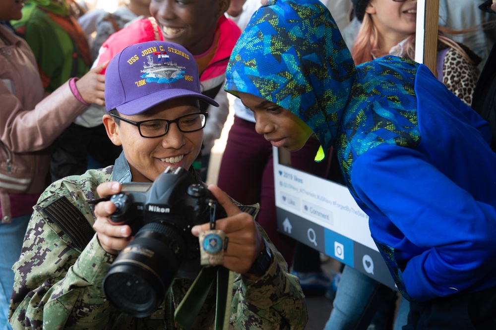 Sailor conducts Hampton Roads Fleet Fest 2019 Tour