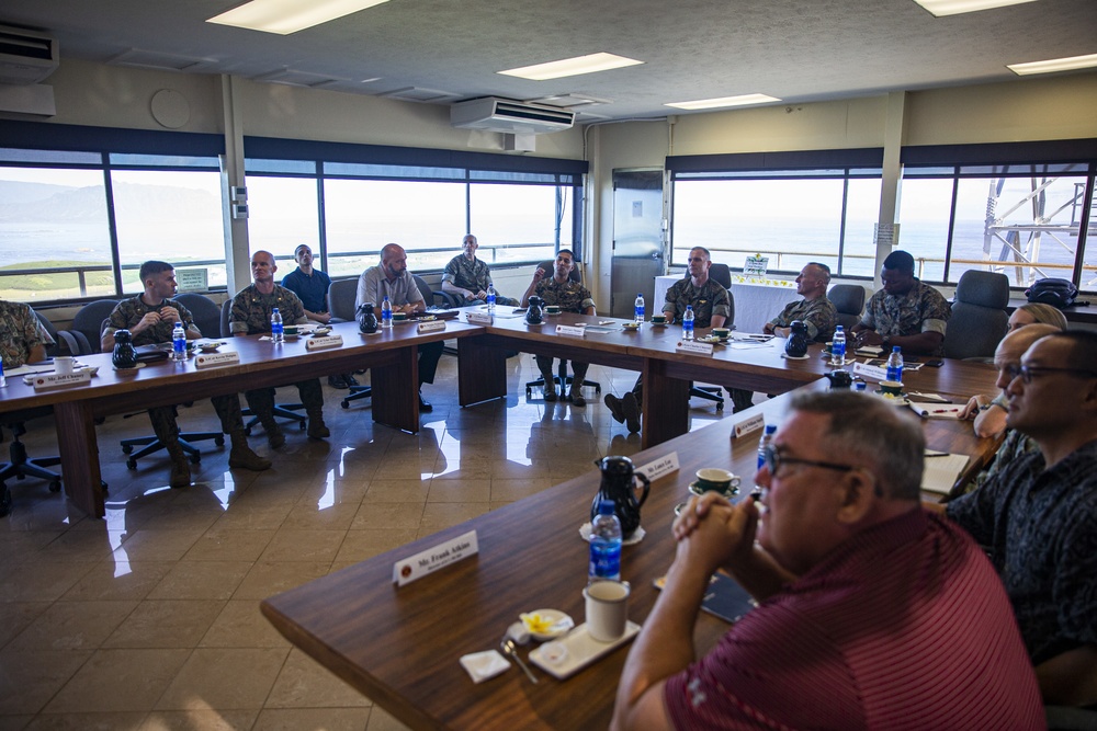 ACMC Visits Hawaii Military Installations