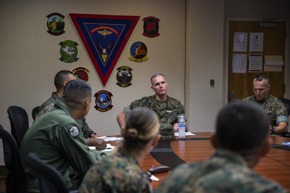 ACMC Visits Hawaii Military Installations