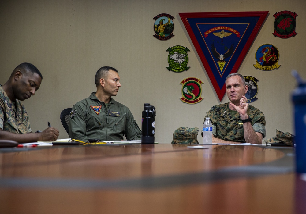 ACMC Visits Hawaii Military Installations