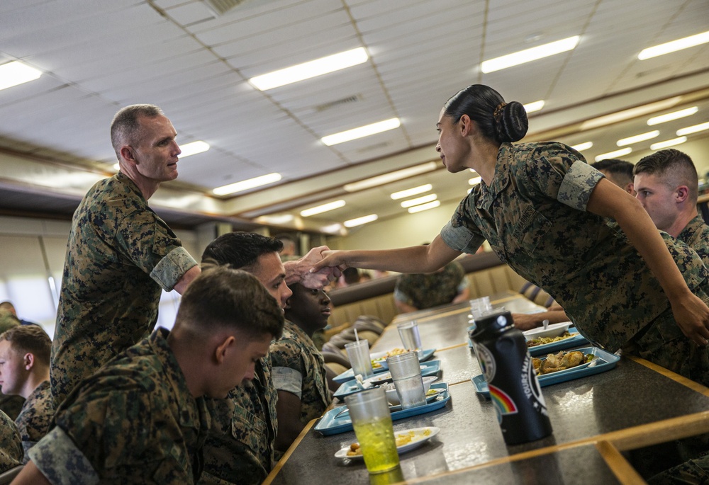 ACMC Visits Hawaii Military Installations