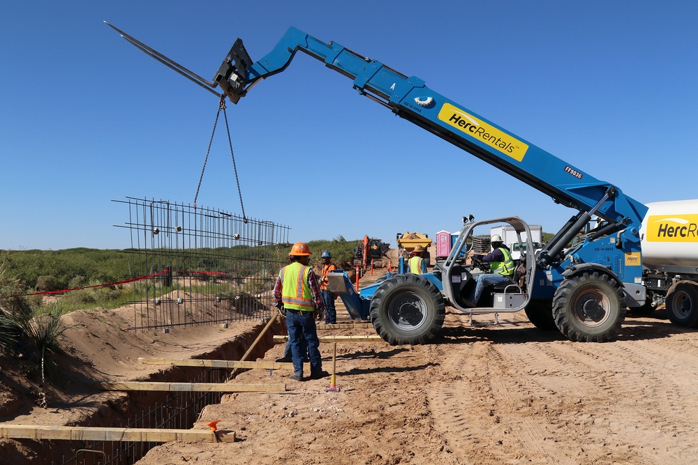 Task Force Barrier continues work constructing barrier panels at El Paso project