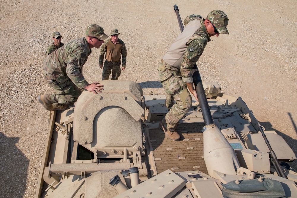 Bradleys Prepare for Missions in Syria