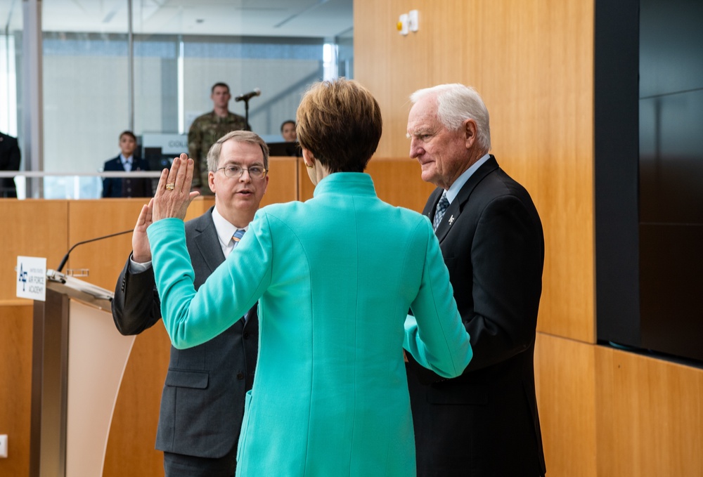 Deputy Secretary of Defense Norquist Swearing-In Ceremony of 25th Secretary of the Air Force