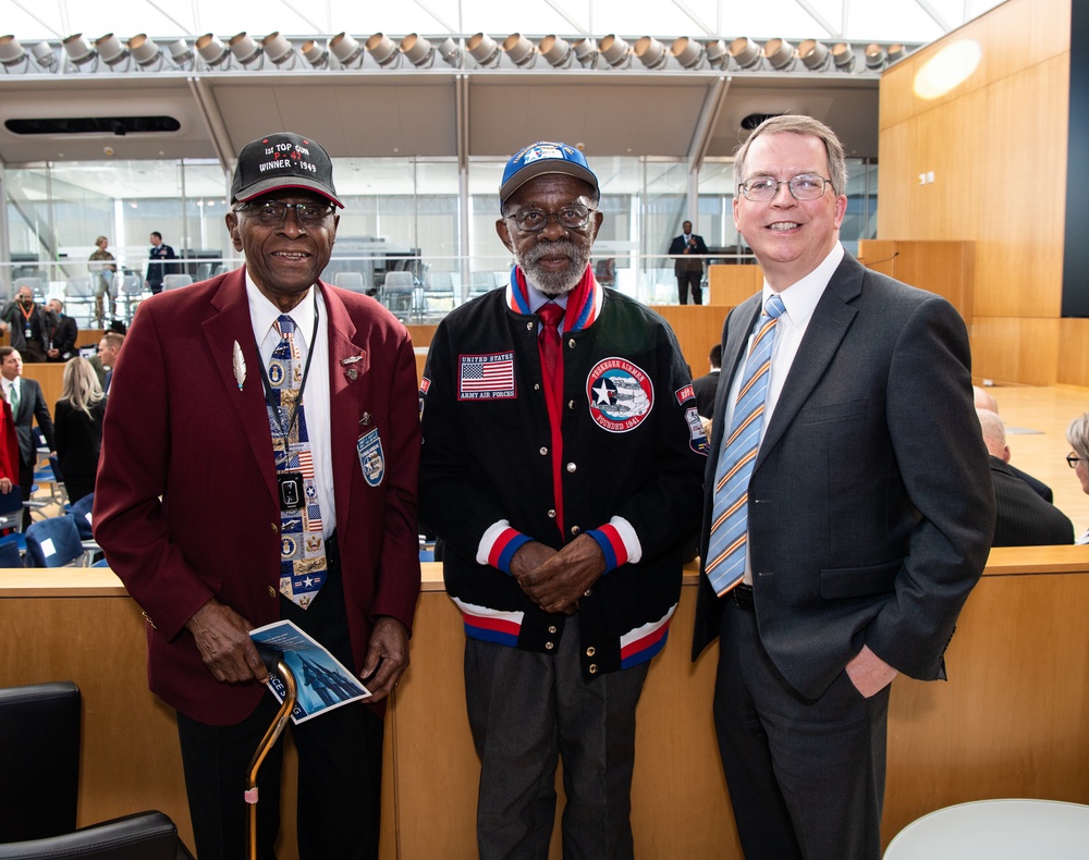 Deputy Secretary of Defense Norquist Meets Tuskegee Airmen