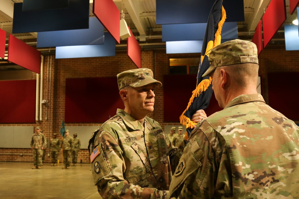 60th Troop Command Welcomes New Commander