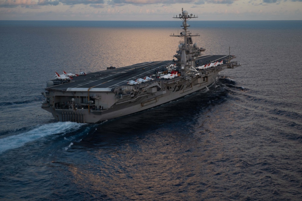 The aircraft carrier USS John C. Stennis (CVN 74) transits the Atlantic Ocean