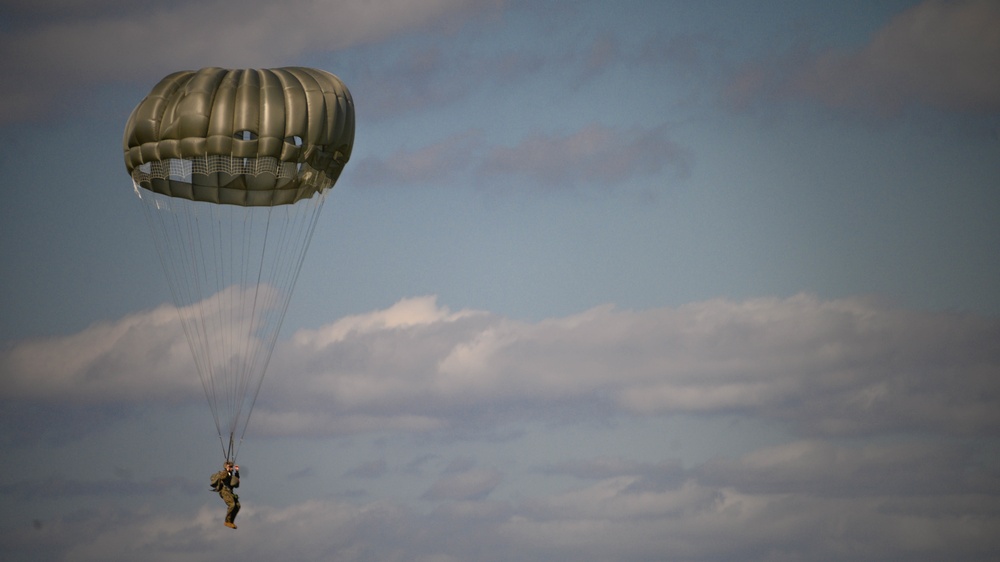 Para Ops training Ie Shima