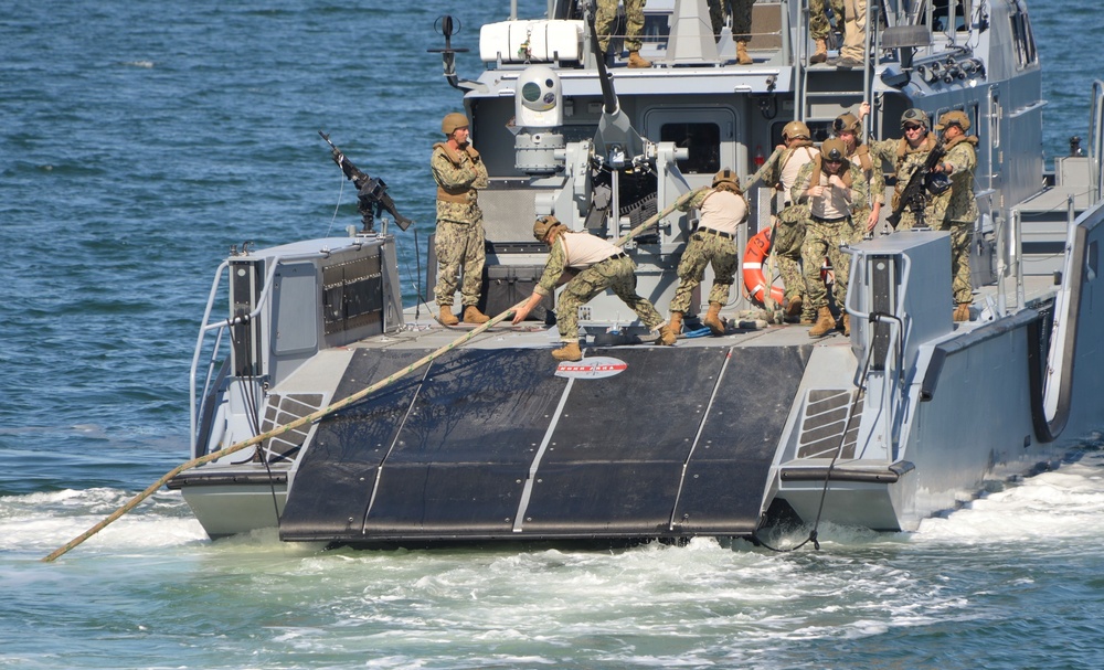 Coastal Riverine Squadron THREE Completes Navigational Check Rides