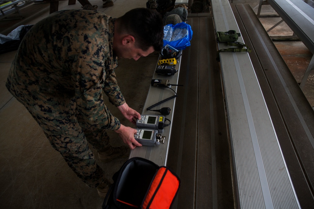 31st MEU executes “no-notice” embassy reinforcement and CBRN response drill