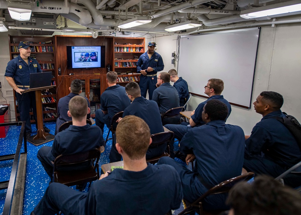 USS Normandy Conducts Security Reaction Force Training