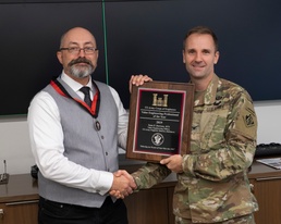 Sean Dawson receives 2019 Army Corps Value Engineer of the Year award