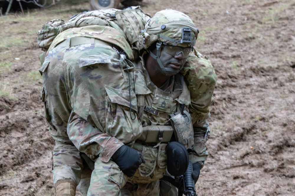 2CR Soldiers react to indirect fire during Dragoon Ready 20