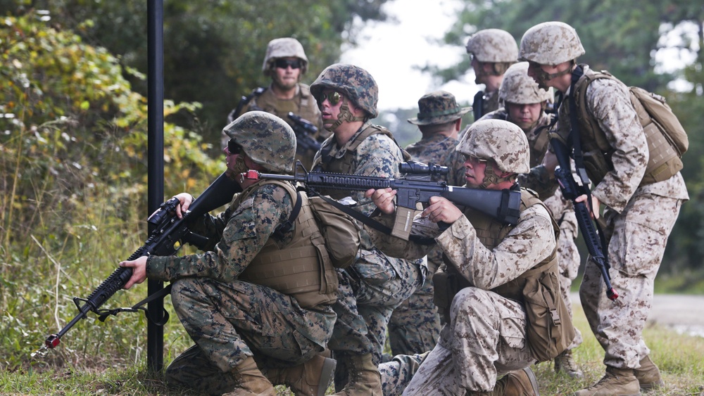 Headquarters &amp; Service Company Battle Skills Test Field Exercise