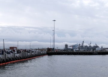 USS Abraham Lincoln Carrier Strike Group Destroyer Return to Homeport