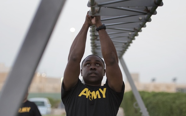 Start position for the leg tuck