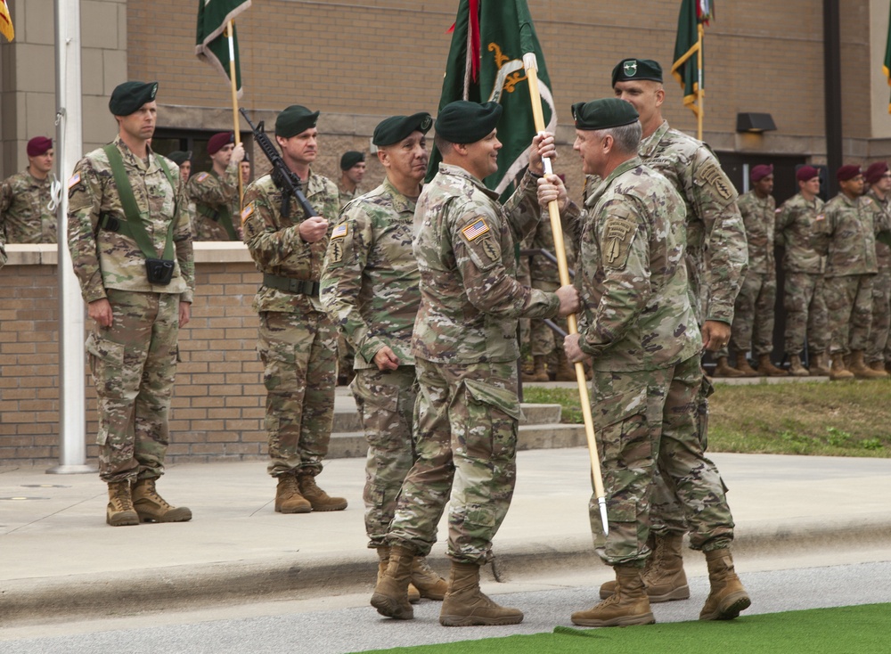 1st Special Forces Command (Airborne) change of command ceremony