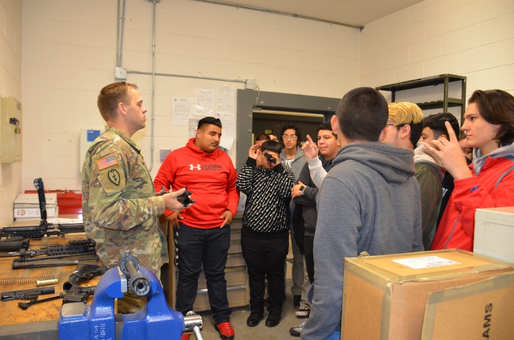 High School Students Experience What It's Like to Be A Soldier
