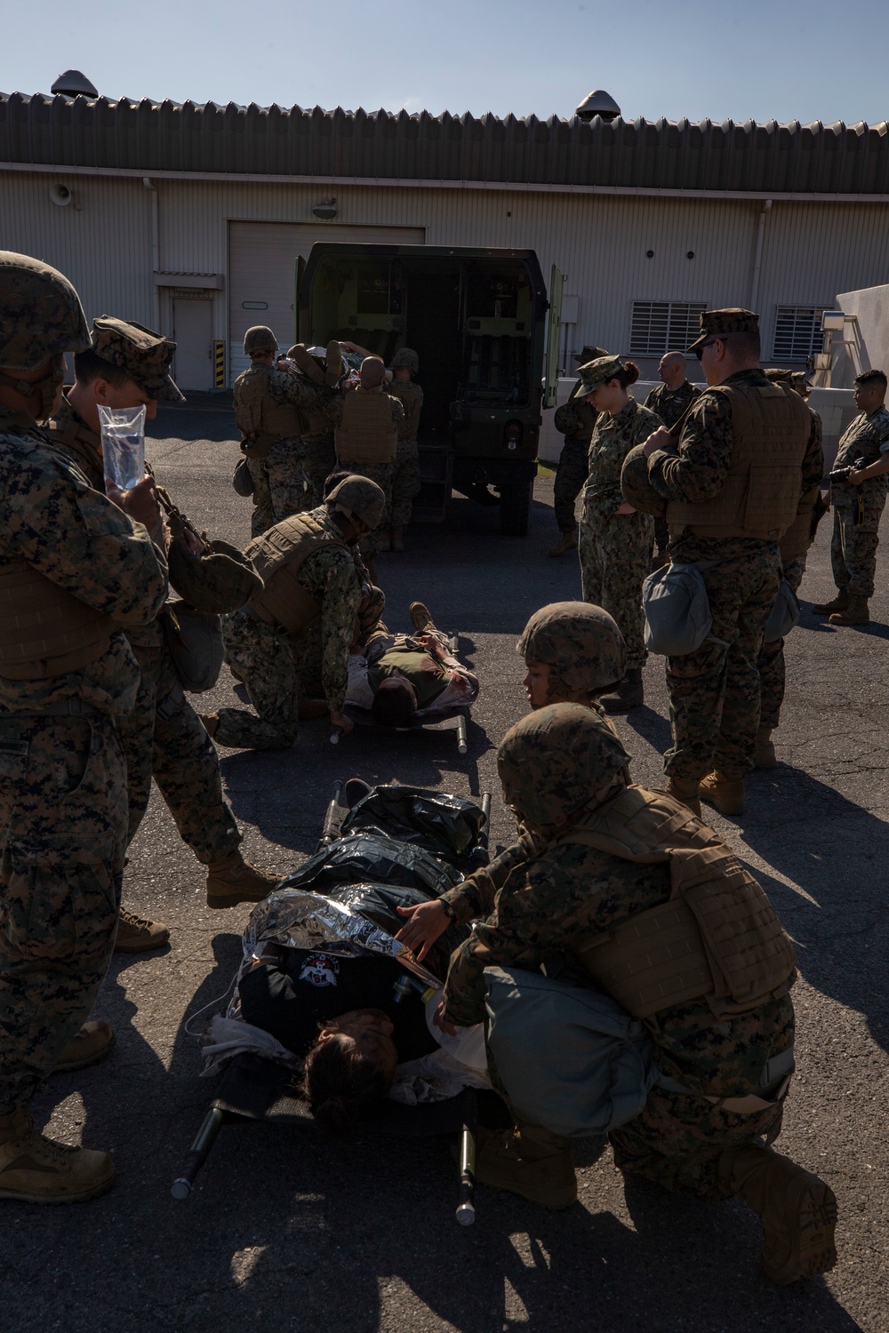 MAG-12 medical conducts flight line aid station exercise