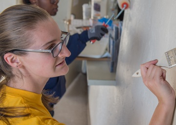 Sailors participate in COMREL during San Diego Fleet Week