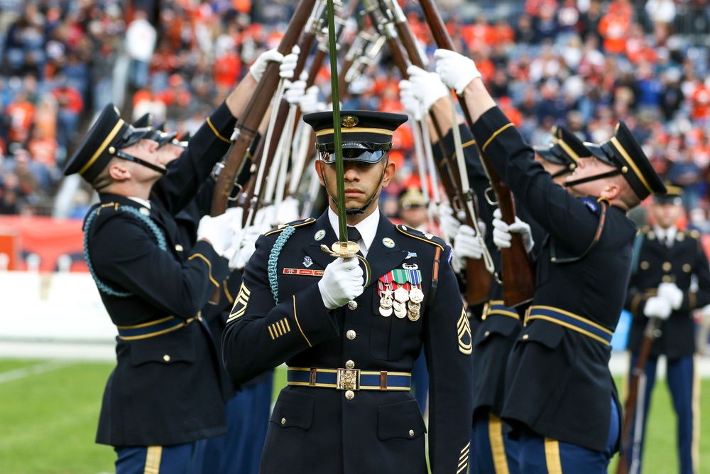 2019 Denver Broncos Salute to Service game