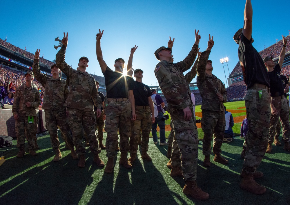 Army cadets cheer in the sun