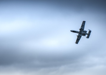 Latvian Joint Terminal Attack Controllers train in Northern Michigan