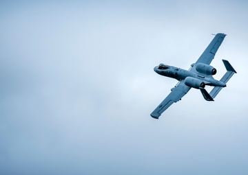 Latvian Joint Terminal Attack Controllers train in Northern Michigan