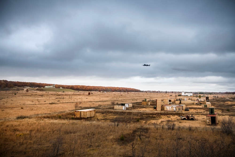 Latvian Joint Terminal Attack Controllers train in Northern Michigan