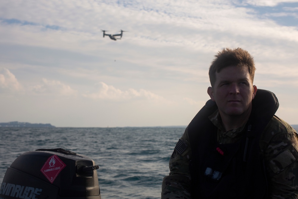 VMM-262 Hoist Training