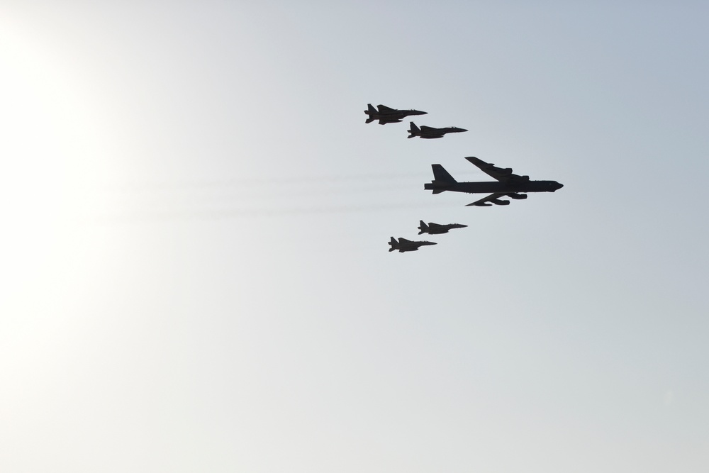 DVIDS - Images - U.S. Air Force B-52H Stratofortress flies with Saudi ...