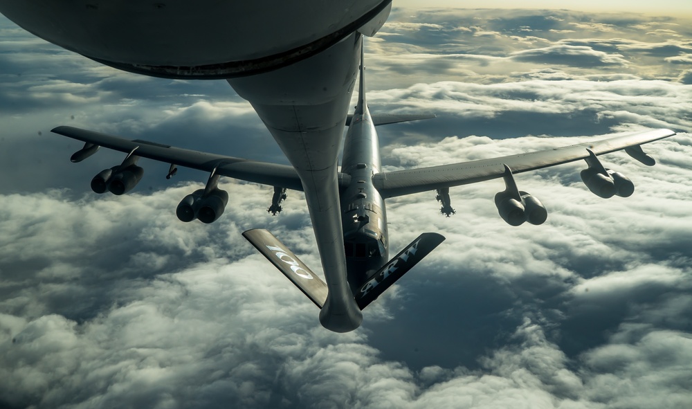 100th ARW refuels B-52s during Bomber Task Force 20-1