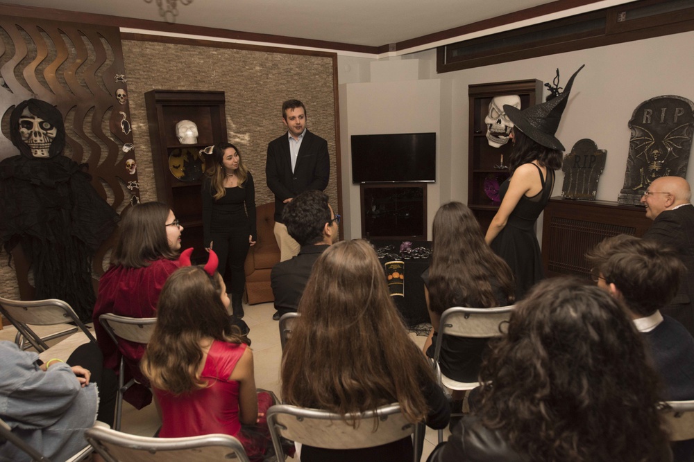 Adana Consulate Halloween Workshop