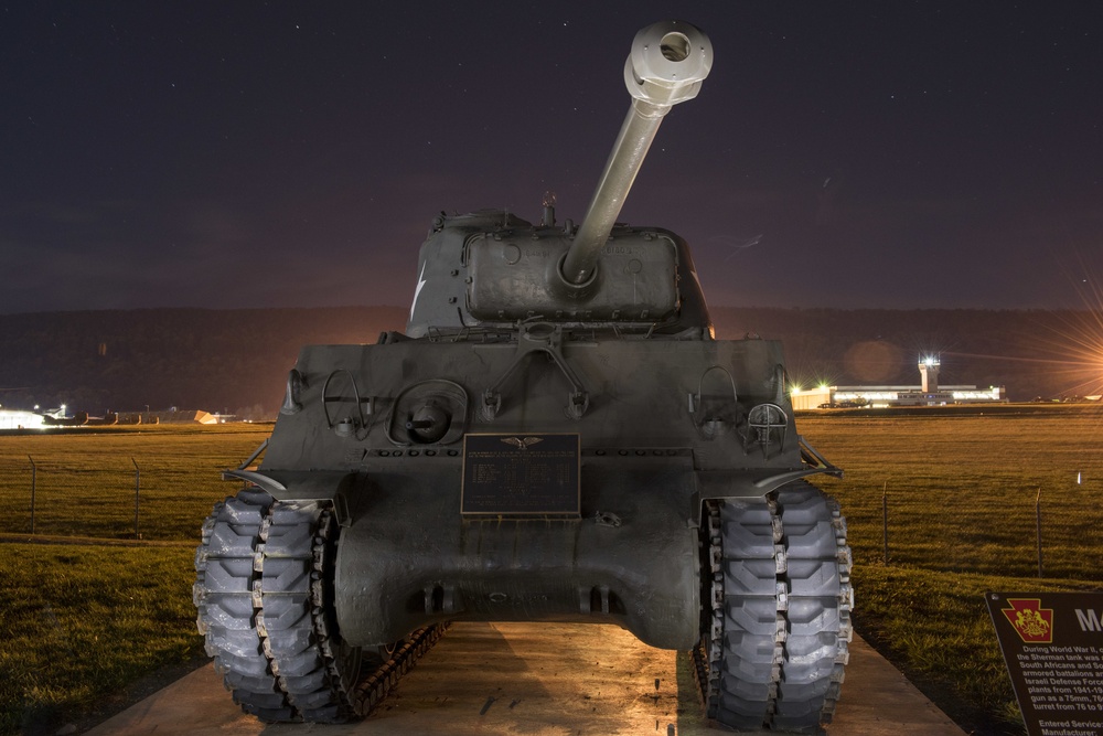 Light Painting A Sherman Tank