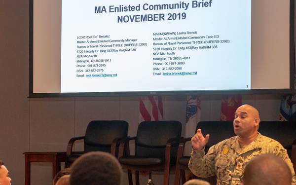 MA ECM Speaks to Sailors at NMCSD’s SWMI