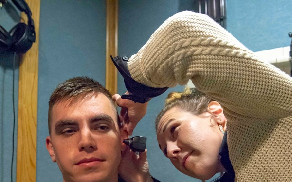 Hear-ye, Hear-ye! Navy audiologists make a difference
