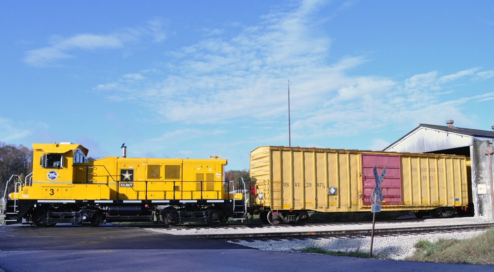 Crane Army restores rail service to Crane Flexible Manufacturing Complex
