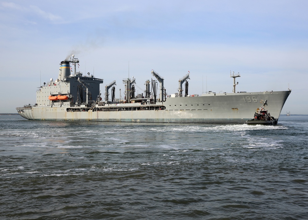 Military Sealift Command’s USNS Kanawha Deploys