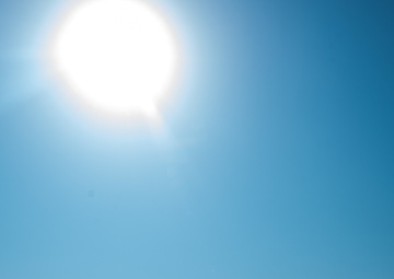USS Farragut Transits throught the Straits of Bab el-Mandeb