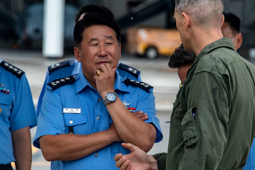 ROK Air Force Academy students and staff visit MCBH