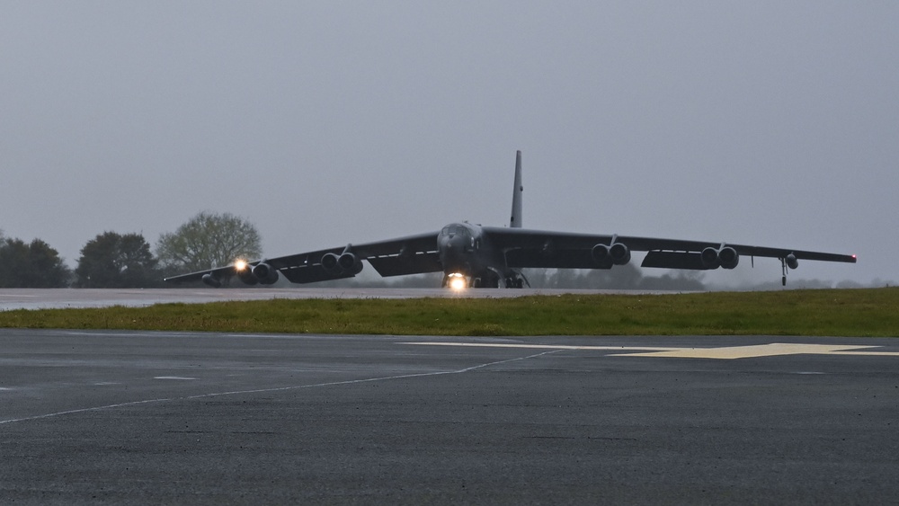 B-52s take off for Barksdale