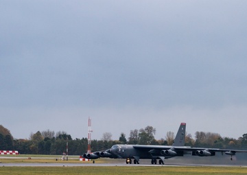 Bomber Task Force 20-1 completes mission, returns home