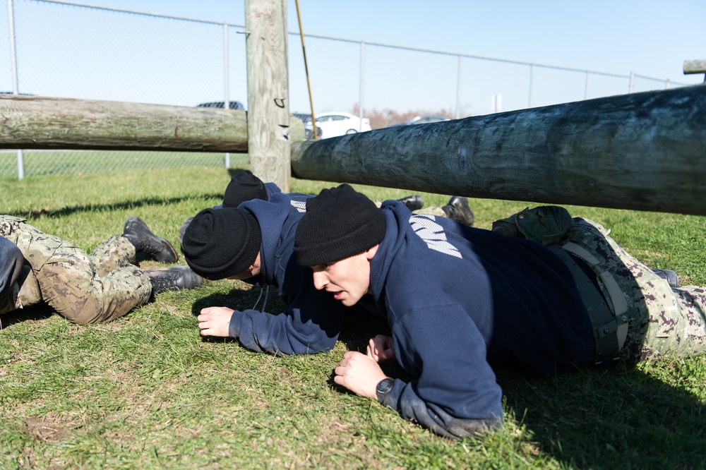 191106-N-TE695-0006 NEWPORT, R.I. (Nov. 6 2019) -- Navy Officer Candidate School conducts battle station drills at the obstacle course